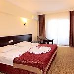 Semesteranläggning (resort) Galeri 5*