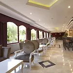 Galeri 5* אוקורקאלאר