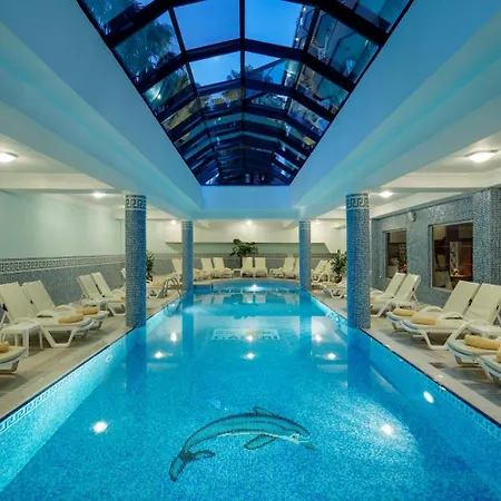 Resort Galeri 5*